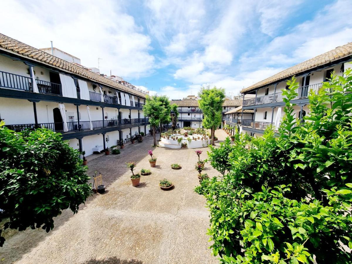 Apartamento Con Patio Sevillano, Seville